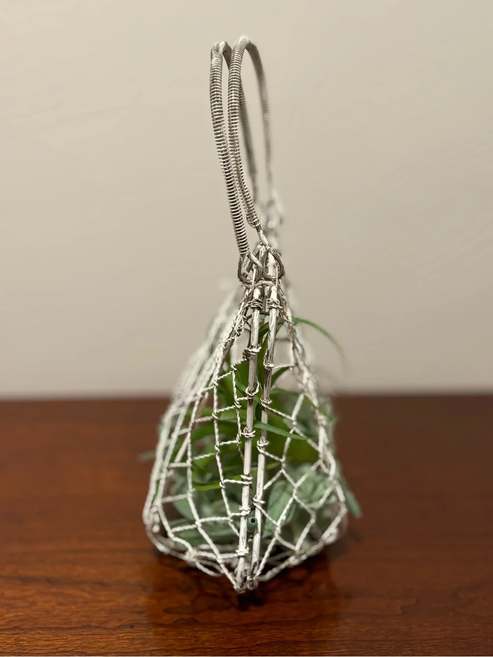 Vintage Silver-Tone Wire Mesh Handbag Basket Planter / Decorative Floral Holder